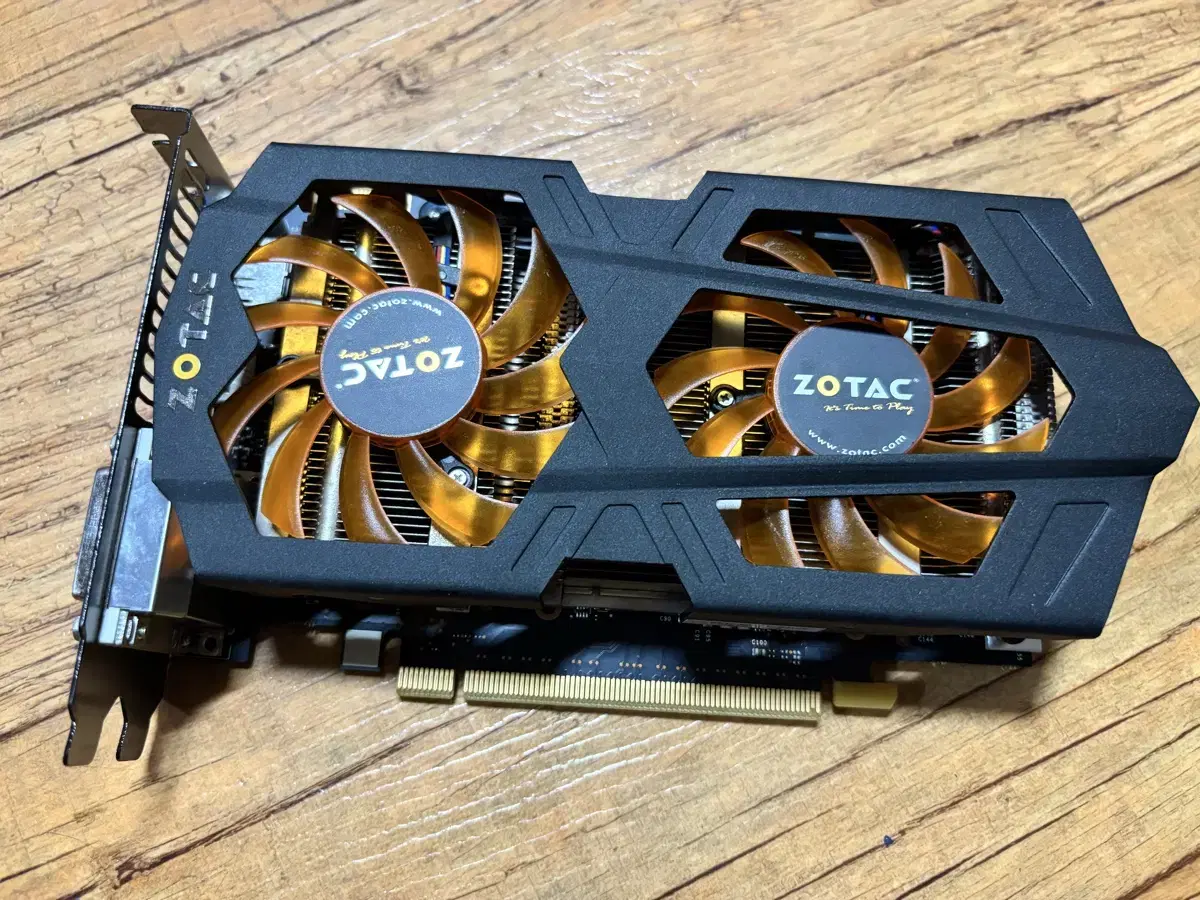 ZOTAC gtx660 2gb